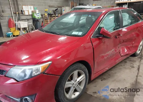 2013 Toyota Camry Se из США, поврежденный, VIN 4T1BF1FK6DU725201